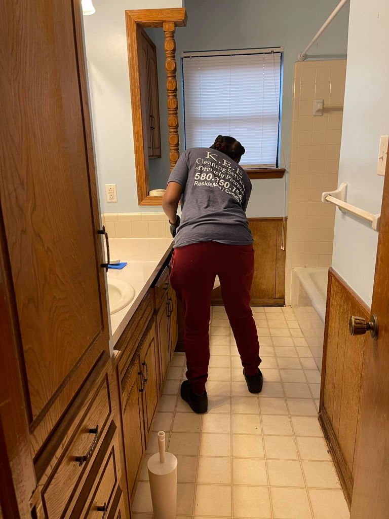 Gallery Image : K.E.E Cleaning Service